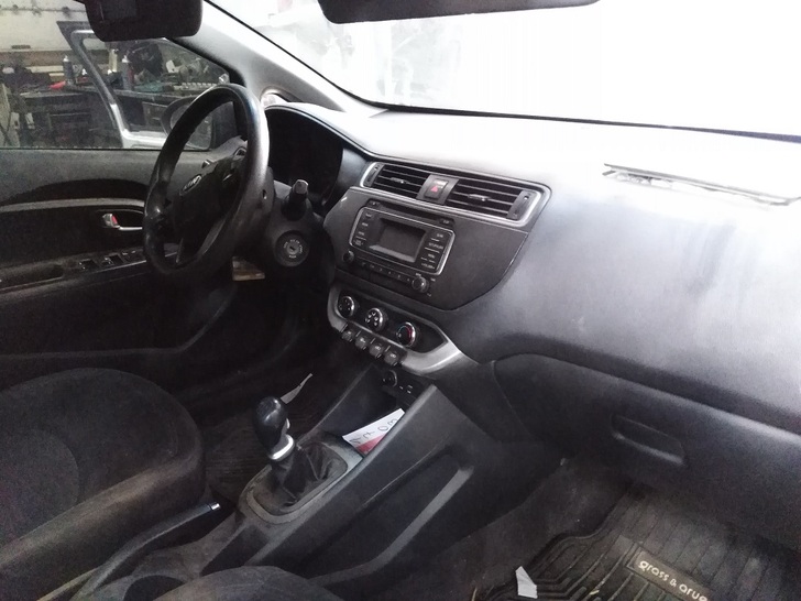  Kia RIO 2013    EN DESARME